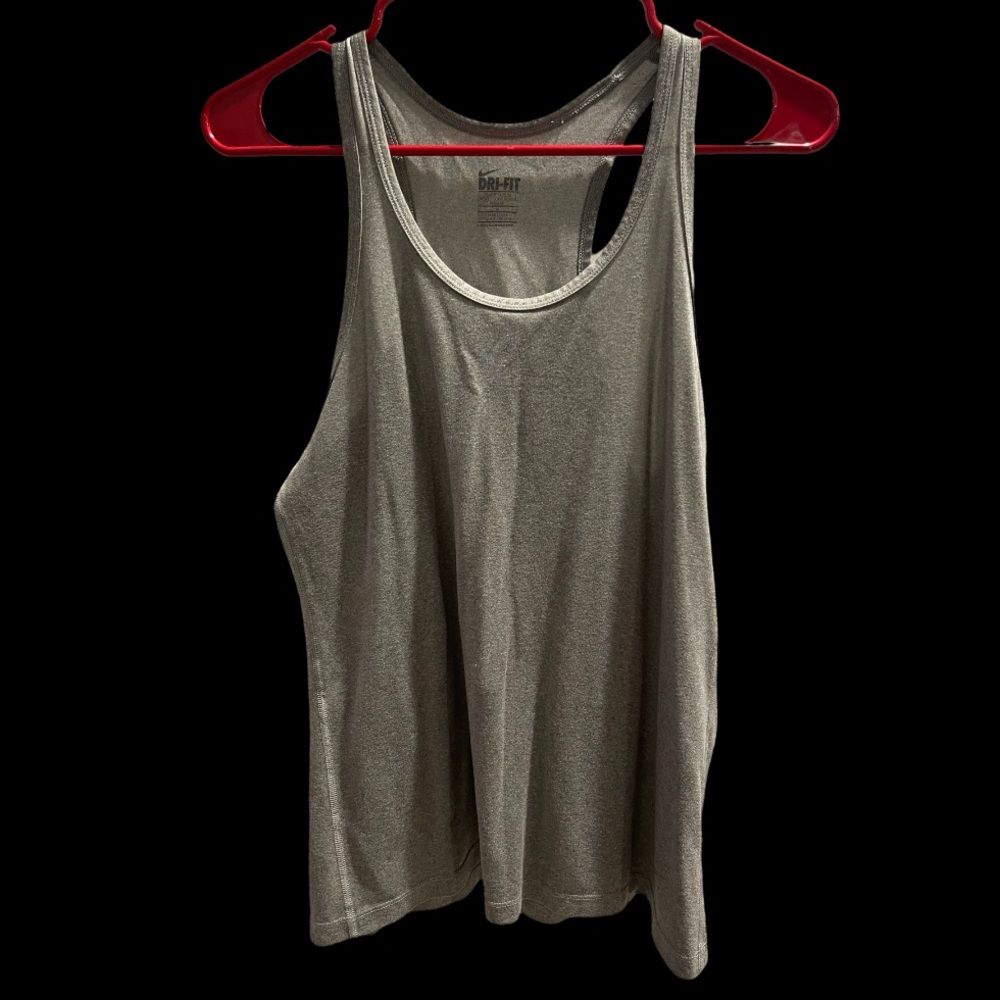NIKE TEE